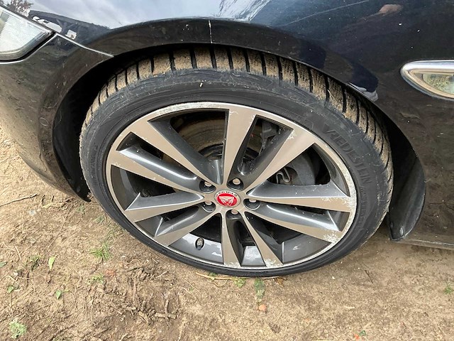 Jaguar - 2016 - xe - - afbeelding 14 van  30