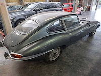 Jaguar - coupé - e type - oldtimer - afbeelding 24 van  48