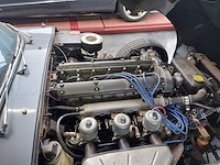 Jaguar - coupé - e type - oldtimer - afbeelding 33 van  48