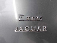 Jaguar - coupé - e type - oldtimer - afbeelding 40 van  48