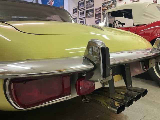 Jaguar - e-type - v12 - klassieke auto's - afbeelding 3 van  39