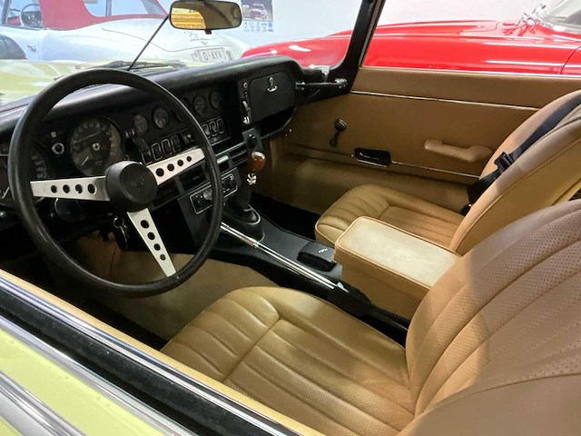 Jaguar - e-type - v12 - klassieke auto's - afbeelding 13 van  39