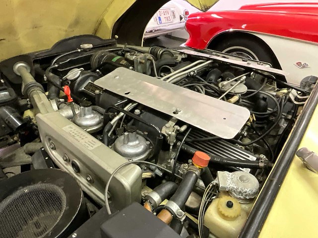 Jaguar - e-type - v12 - klassieke auto's - afbeelding 25 van  39