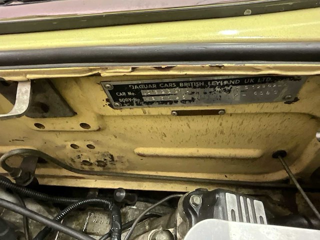 Jaguar - e-type - v12 - klassieke auto's - afbeelding 29 van  39