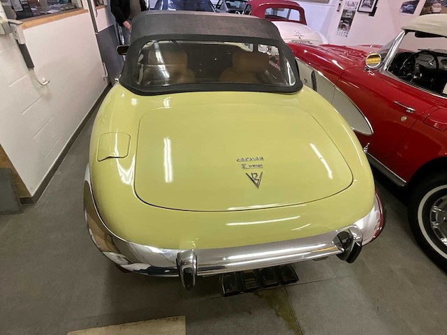 Jaguar - e-type - v12 - klassieke auto's - afbeelding 35 van  39