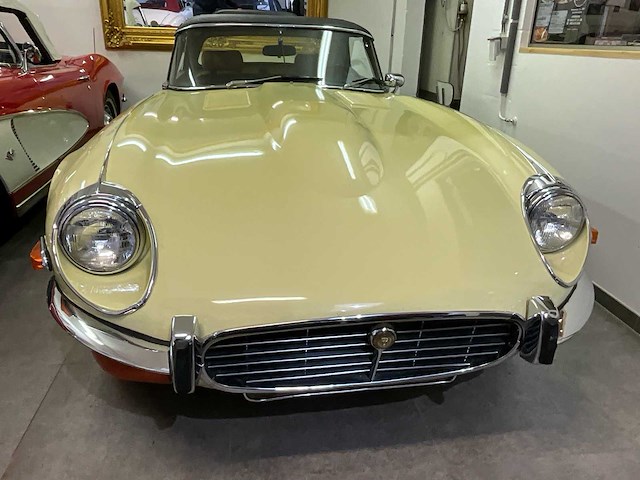 Jaguar - e-type - v12 - klassieke auto's - afbeelding 39 van  39