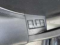 Jaguar - f-pace - car - 2019 - afbeelding 17 van  32