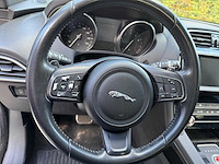 Jaguar - f-pace - car - 2019 - afbeelding 7 van  32
