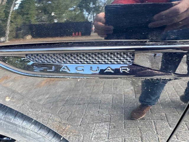 Jaguar - f-pace - car - 2019 - afbeelding 17 van  32