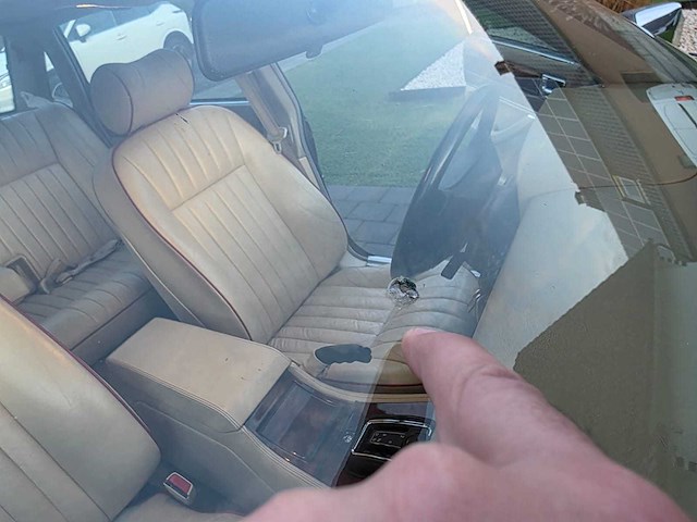 Jaguar - sovereign - car - 1992 - afbeelding 9 van  42