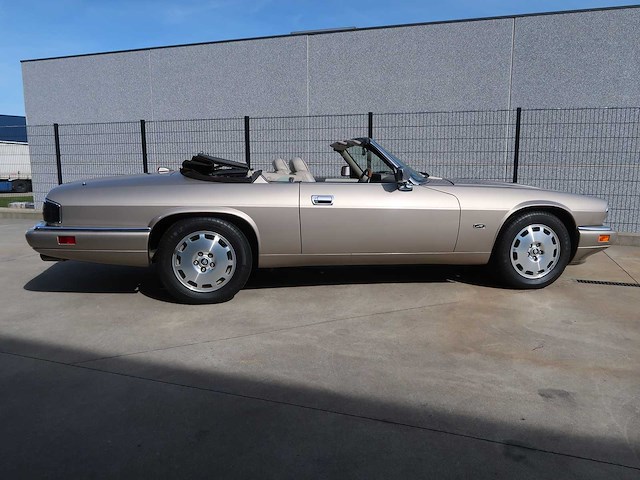 Jaguar - xjs cabriolet - classic cars >15 - afbeelding 7 van  62