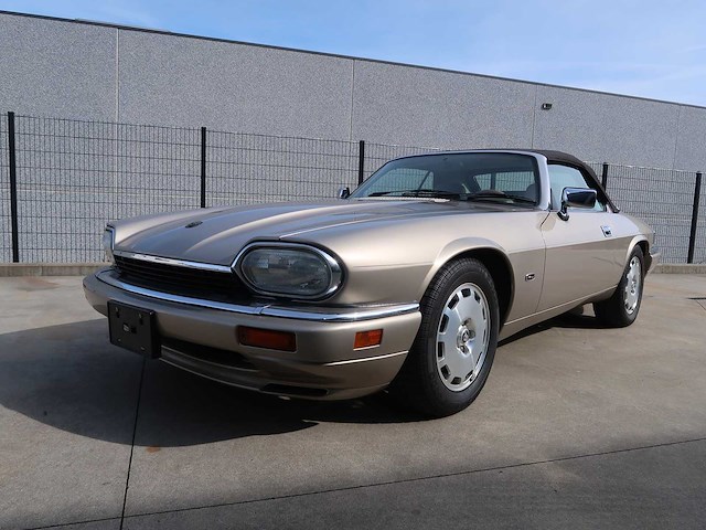 Jaguar - xjs cabriolet - classic cars >15 - afbeelding 17 van  62