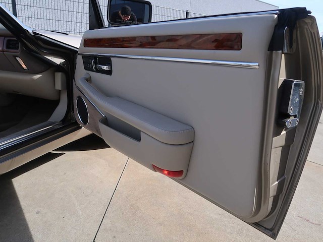 Jaguar - xjs cabriolet - classic cars >15 - afbeelding 33 van  62