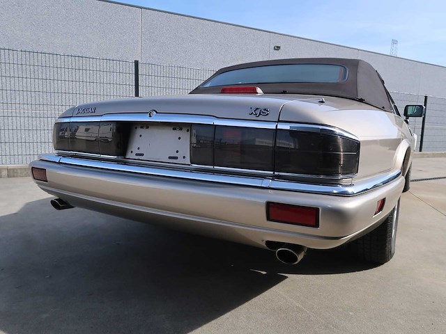 Jaguar - xjs cabriolet - classic cars >15 - afbeelding 62 van  62