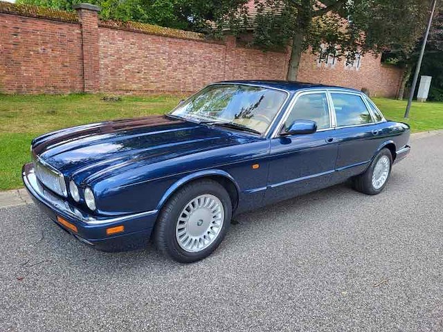 Jaguar 4.0, 1995 - afbeelding 1 van  49
