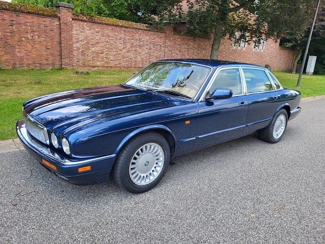 Jaguar 4,0 - afbeelding 1 van  54