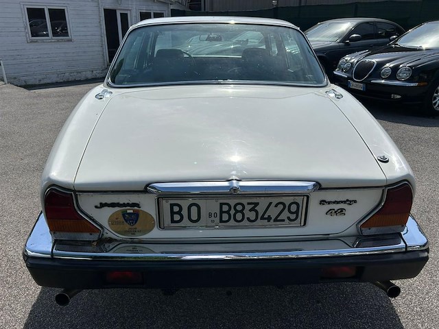 Jaguar 4.2 sovereign, 1983 - afbeelding 5 van  17