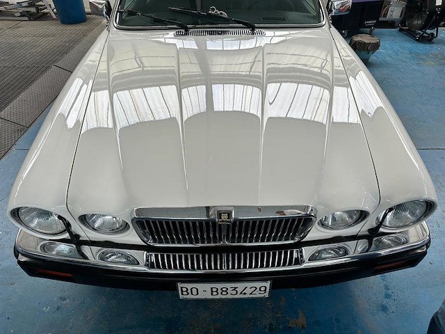 Jaguar 4.2 sovereign, 1983 - afbeelding 11 van  17