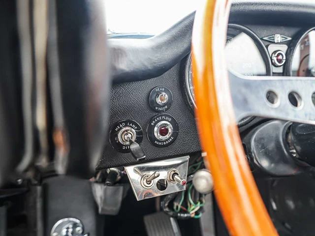 Jaguar e -type e-type oldtimer - afbeelding 41 van  55