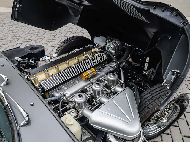 Jaguar e -type e-type oldtimer - afbeelding 42 van  55