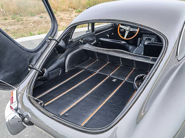 Jaguar e -type e-type oldtimer - afbeelding 6 van  55