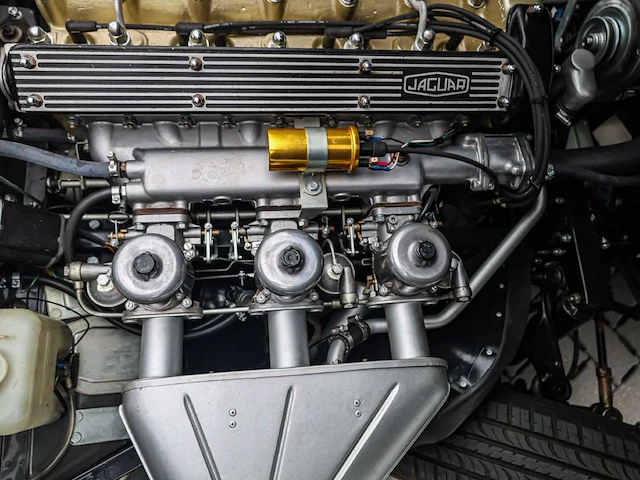 Jaguar e -type e-type oldtimer - afbeelding 32 van  55