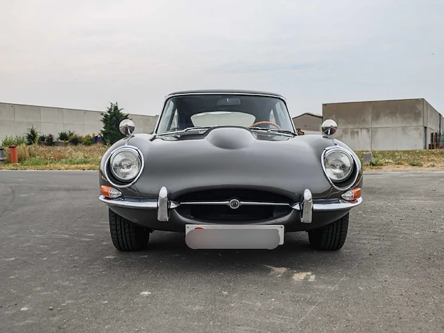 Jaguar e -type e-type oldtimer - afbeelding 45 van  55