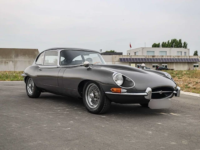 Jaguar e -type e-type oldtimer - afbeelding 23 van  55