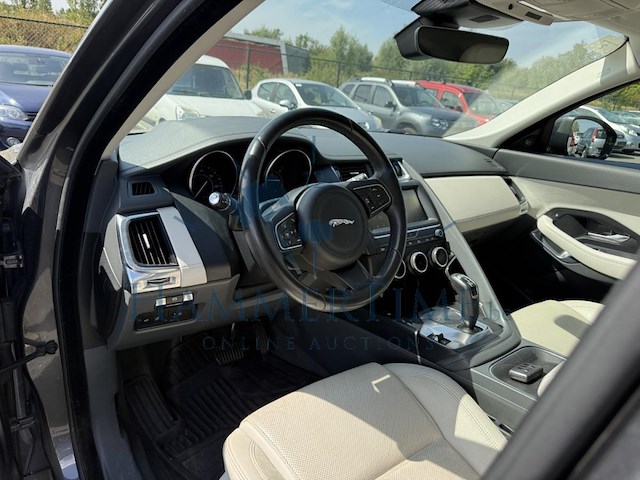 Jaguar e-pace 2.0 d awd 150 at, 2018 - afbeelding 8 van  35