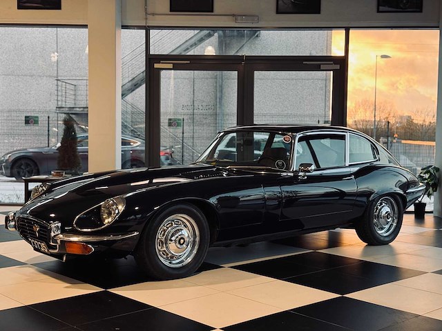 Jaguar e-type v12 5.3 - 1973 - afbeelding 2 van  79
