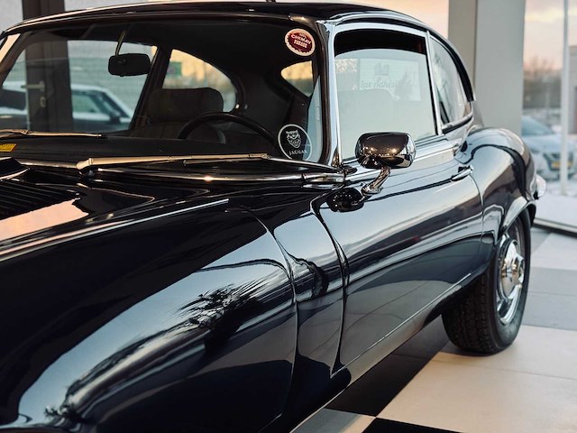 Jaguar e-type v12 5.3 - 1973 - afbeelding 16 van  79