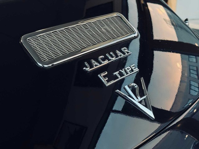 Jaguar e-type v12 5.3 - 1973 - afbeelding 26 van  79