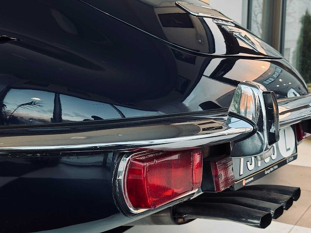 Jaguar e-type v12 5.3 - 1973 - afbeelding 27 van  79