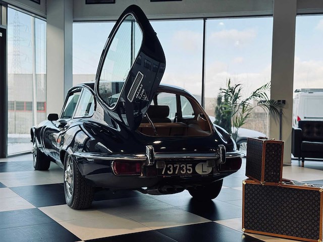 Jaguar e-type v12 5.3 - 1973 - afbeelding 69 van  79