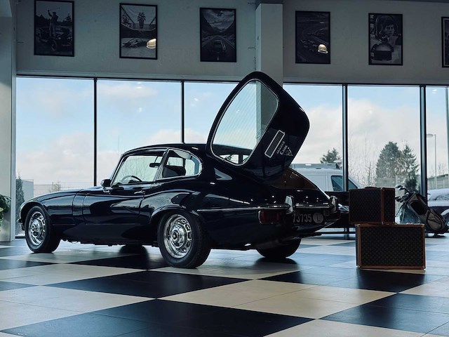 Jaguar e-type v12 5.3 - 1973 - afbeelding 70 van  79