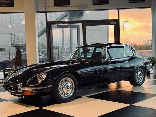 Jaguar e-type v12 5.3 - 1973 - afbeelding 78 van  79