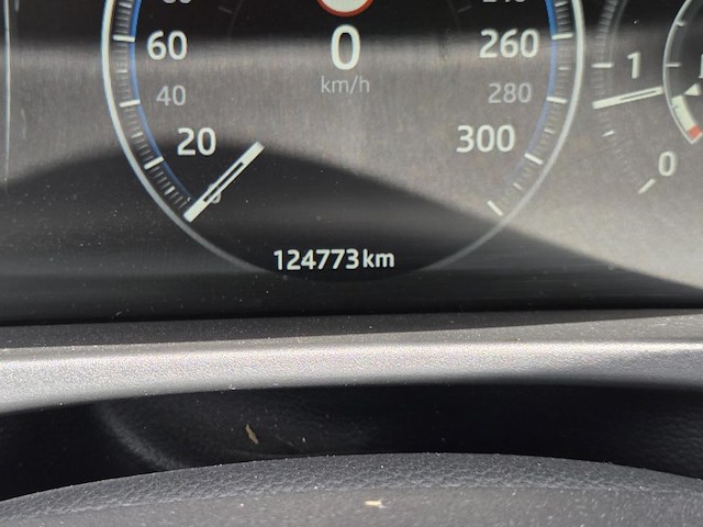 Jaguar f-pace 2.0 d pure 180 at,2018 - afbeelding 17 van  43