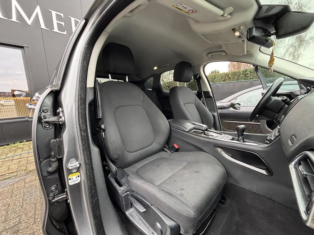 Jaguar f-pace, 2016 - afbeelding 22 van  44