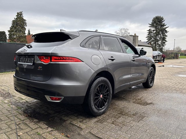 Jaguar f-pace, 2016 - afbeelding 40 van  44