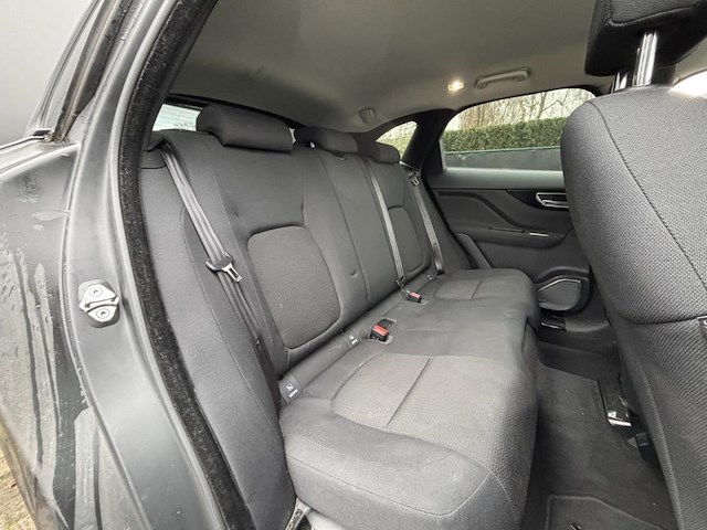 Jaguar f-pace, 2016 - afbeelding 21 van  44