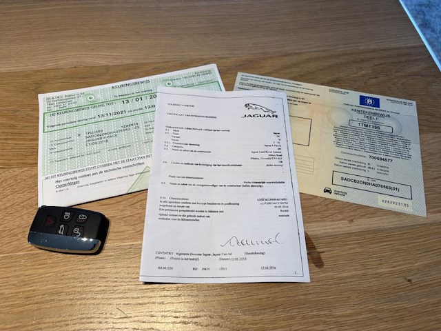 Jaguar f-pace, 2016 - afbeelding 33 van  44