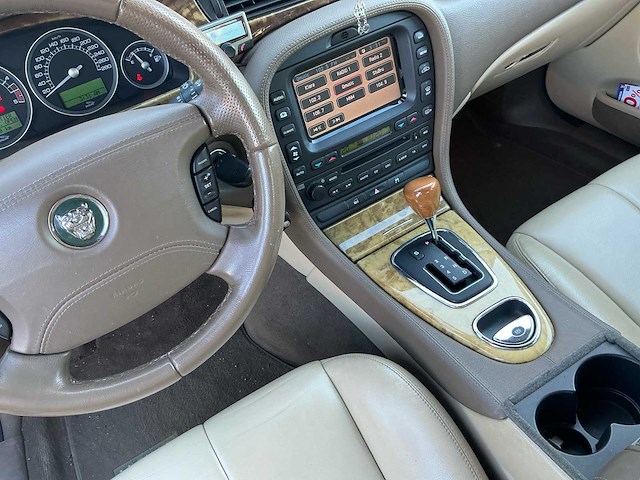 Jaguar s-type personenauto - afbeelding 13 van  48