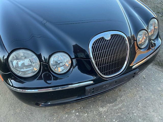 Jaguar s-type personenauto - afbeelding 40 van  47