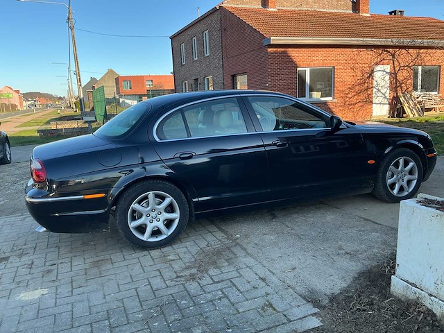 Jaguar s-type personenauto - afbeelding 44 van  47
