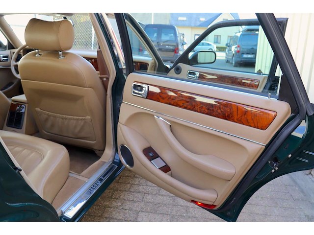 Jaguar sovereign 4.0, 1995 - afbeelding 32 van  51
