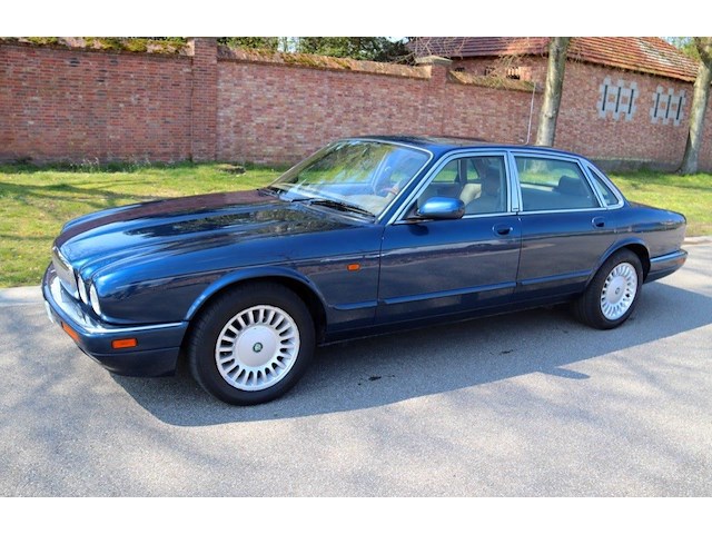 Jaguar sovereign 4,0 - afbeelding 8 van  56