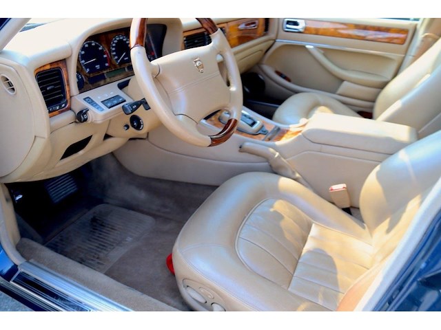 Jaguar sovereign 4,0 - afbeelding 16 van  56