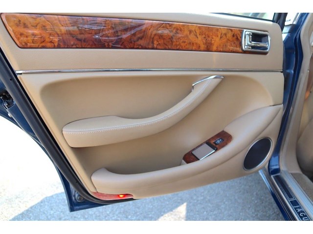 Jaguar sovereign 4,0 - afbeelding 22 van  56