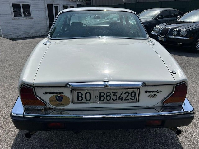 Jaguar sovereign 4.2, 1983 - afbeelding 5 van  17