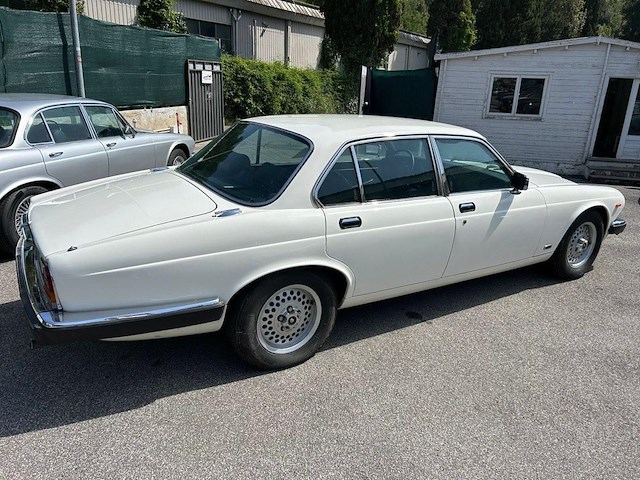 Jaguar sovereign 4.2, 1983 - afbeelding 6 van  17